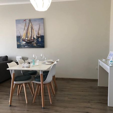 Kings Palace - Modern And Stylish 1 Bedroom Apartment Paphos Exterior photo